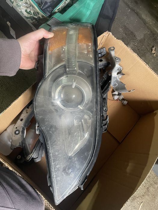 Фары subaru outback 2005 Американец