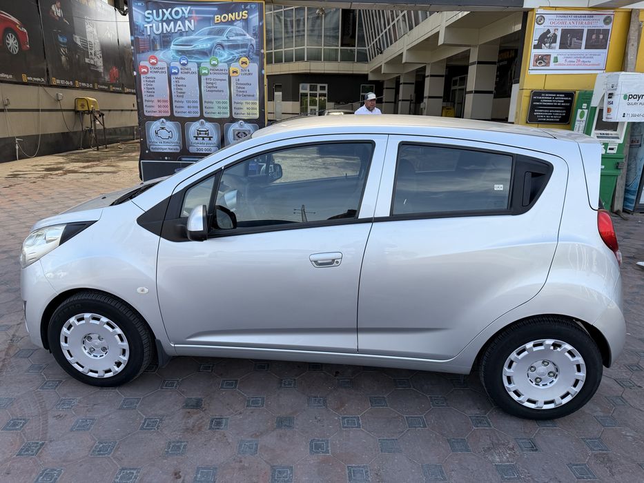 Chevrolet Spark 2015