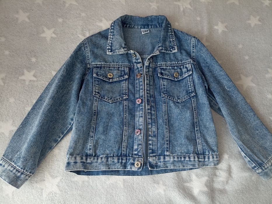 Продам 140 р 8-9 лет срочно