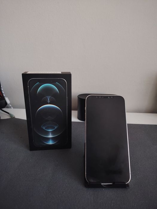 iPhone 12 pro 256gb silver