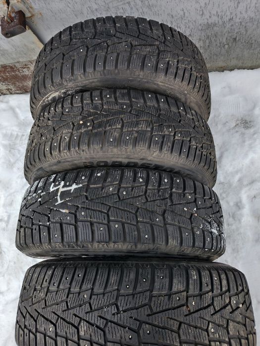 Продам зимние шины 215/60/16