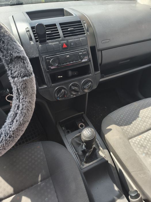 Vând polo 1.2, stare bună