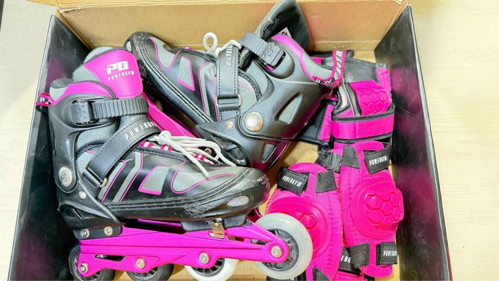 Роликовые коньки