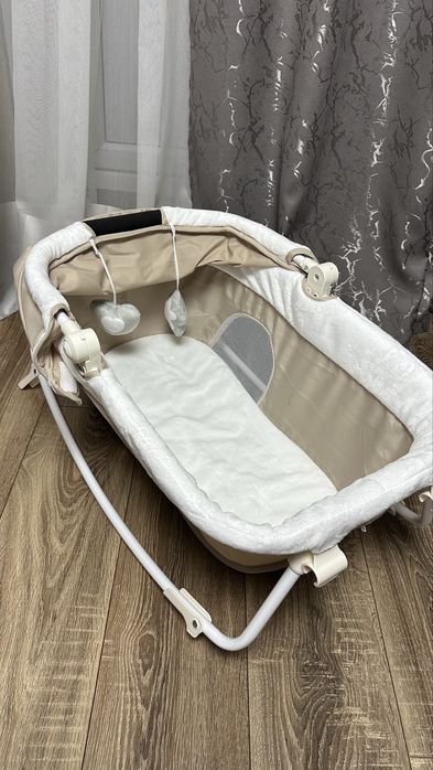 Продам детскую люльку