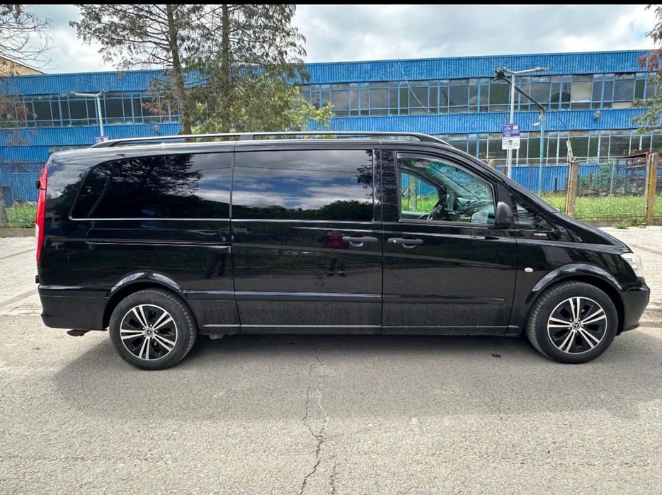 Mercedes-Benz Viano Automat 9 Locuri • Clima Pasageri • Extra Long