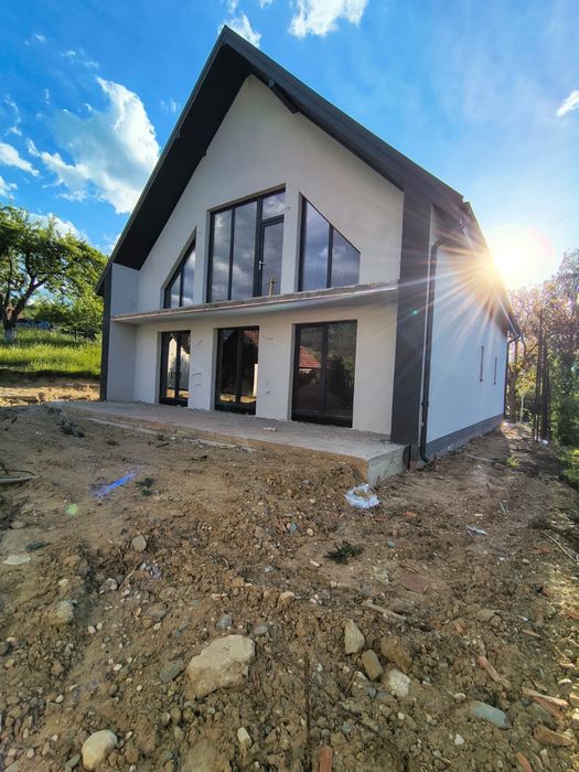 Casa noua in Bran Poarta
