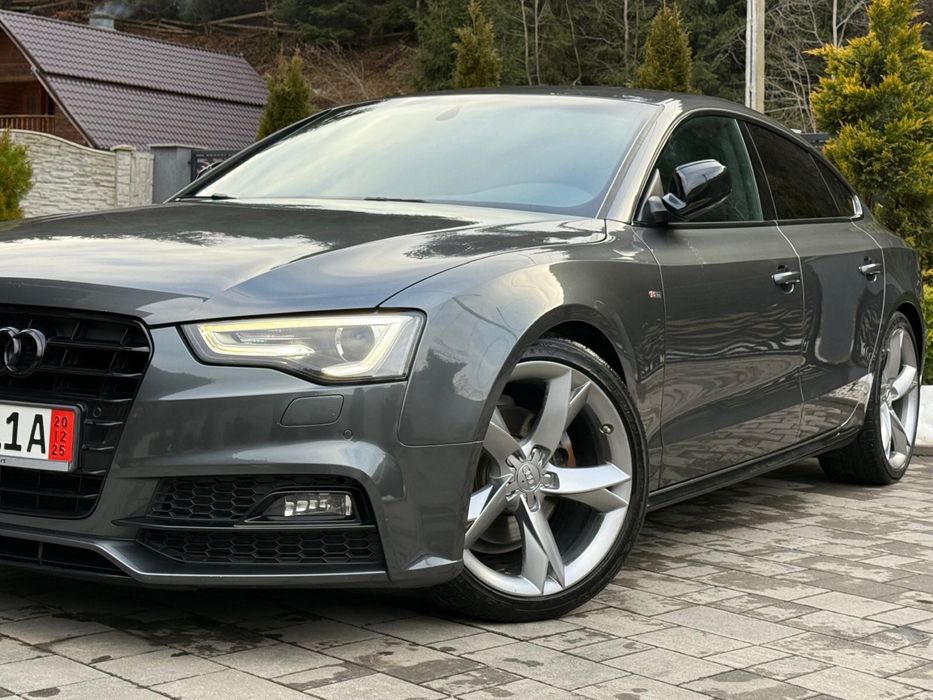 Audi A5 Competition / Quattro / KeyLessGo / Alcantara / Camera / Navi