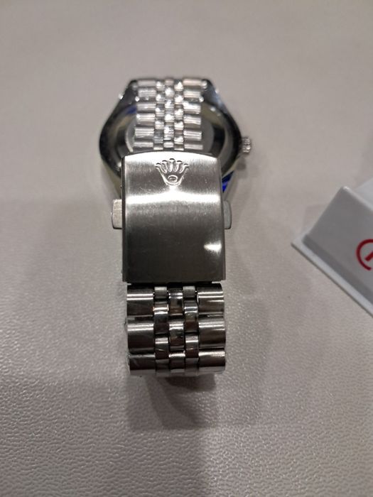 Rolex масивен и стилен