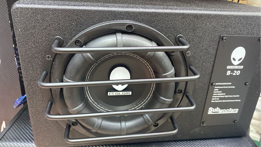 Пробам сабвуфер новый