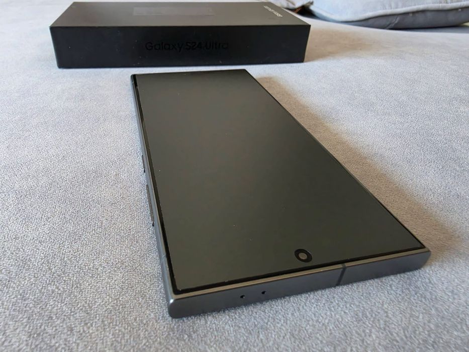 Samsung S24 ULTRA de 256 GB si 12 GB RAM cu Garantie