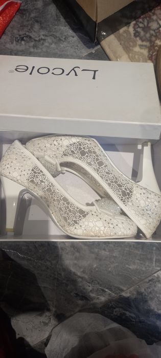 Туфли белые для свадьбы и повседневки, 38 размера БУ