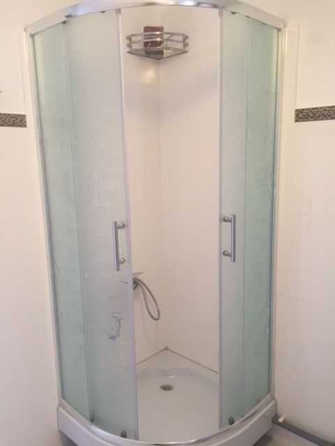 Дава се под наем Едностаен апартамент в София, Център - 32 кв.м за 325 € - Снимка #4