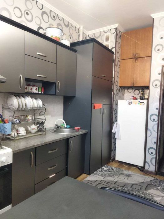 1 Xonalik sotiladi 2 xonalik qilingan 62kvm