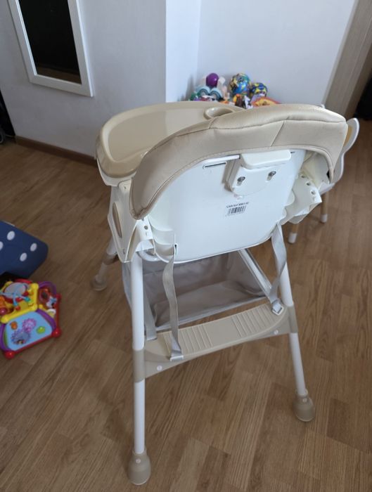 Scaun bebe pentru bucatarie