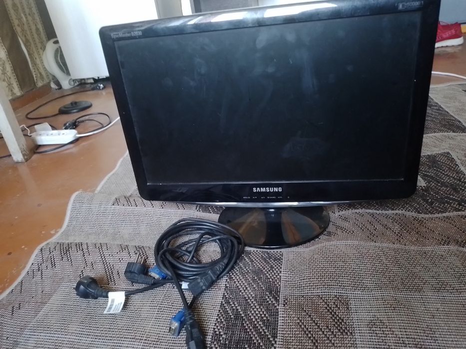 Монитор Samsung 20'