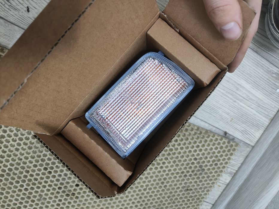 Продам фары на гольф 3