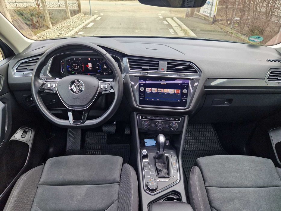 Vand Volkswagen Tiguan Allspice