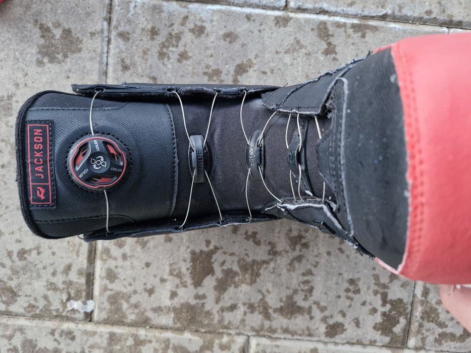 Boots Burton marimea 44