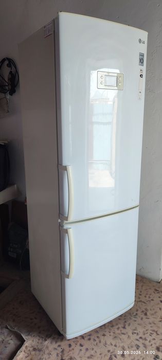 Холодильник LG no frost.