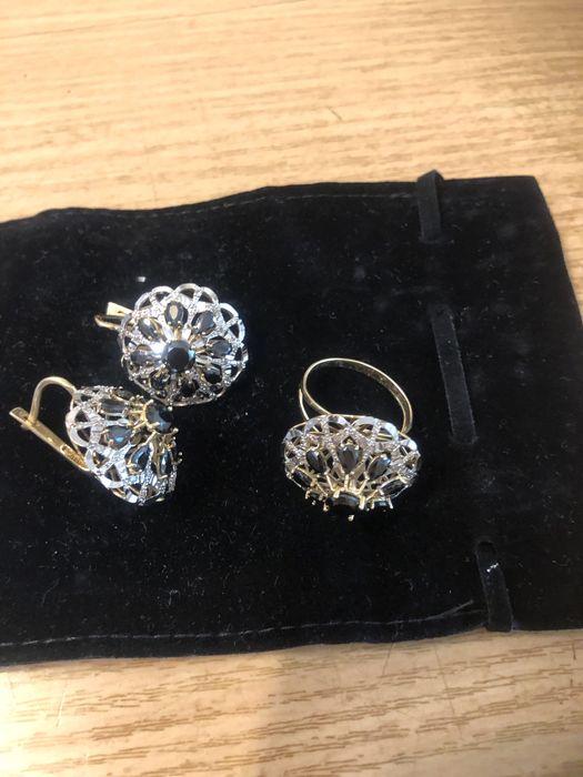 Продам бриллиантовый комплект