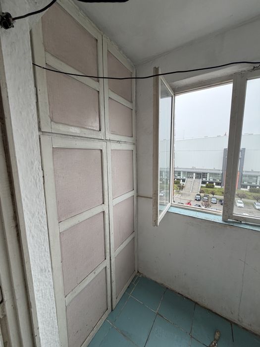 Apartament de inchiriat,2 camere vis-a-vis de Sala Polivalenta