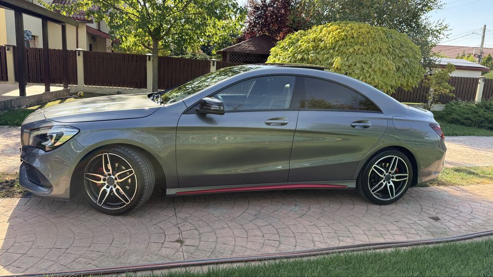 Mercedes Benz CLA 200