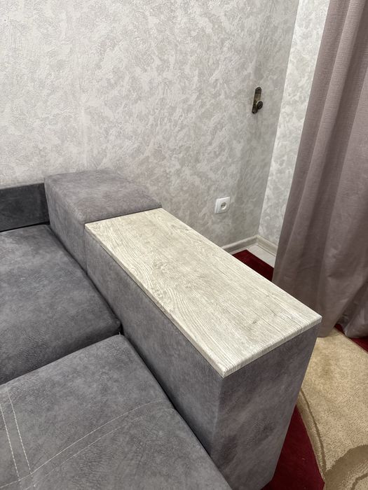 Диван б/у Алмалинский район, 3,5 м, самовывоз