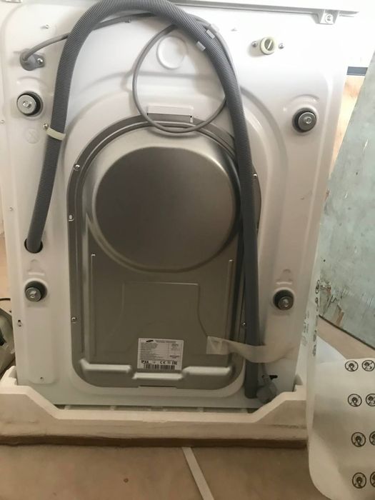 Samsung kir moshina yengi