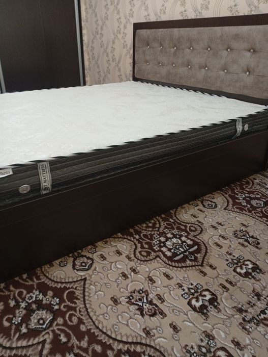 Продается двухспальная кровать