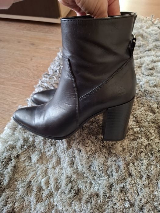 Ghete damă Bullboxer din piele naturală – mărimea 38