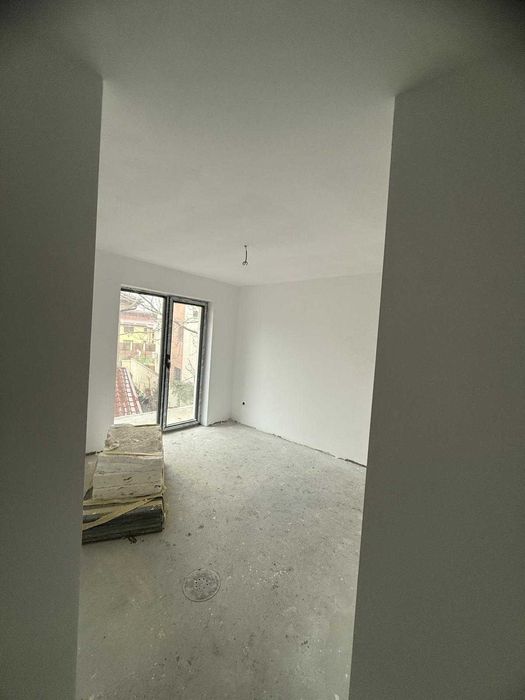Casa la cheie,langa Cartierul Latin ,pret inclus tva,comision 0%