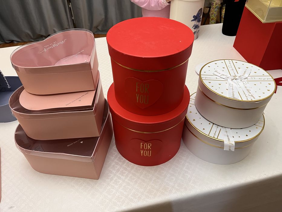 Акссесуары для цветы и подарки