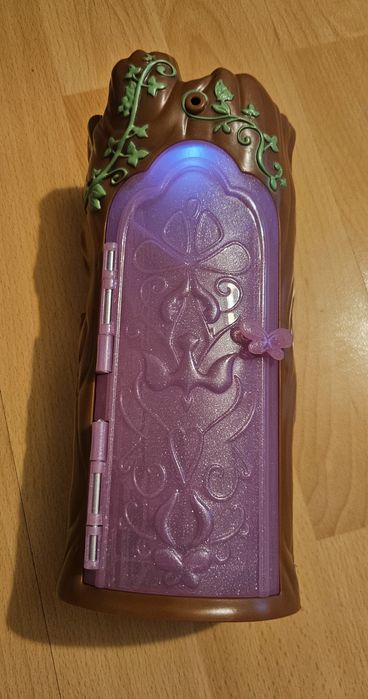 Set de joaca  Bright Fairy Friends - Zana si casuta copac