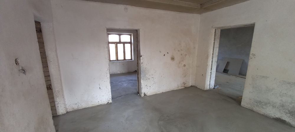 Sergeli tumanida 5 sotikli  xovlijoy srochna sotiladi kelishiladi