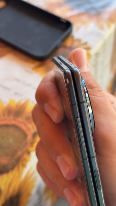 Vând Honor Magic V3-512GB