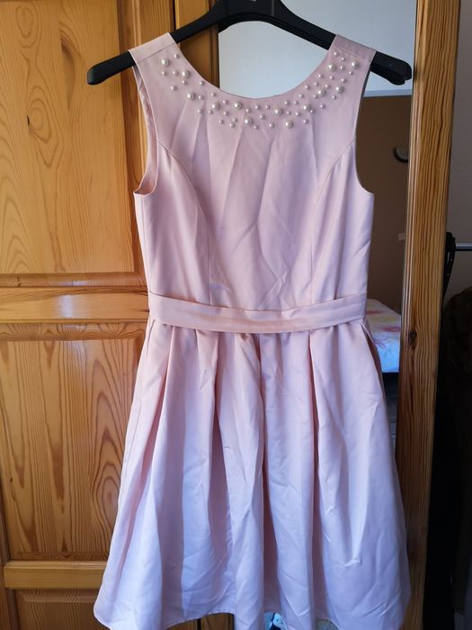 Рокля с перли