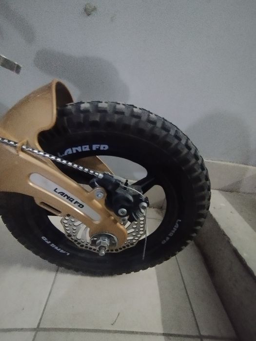 Bolalar uchun velosaped