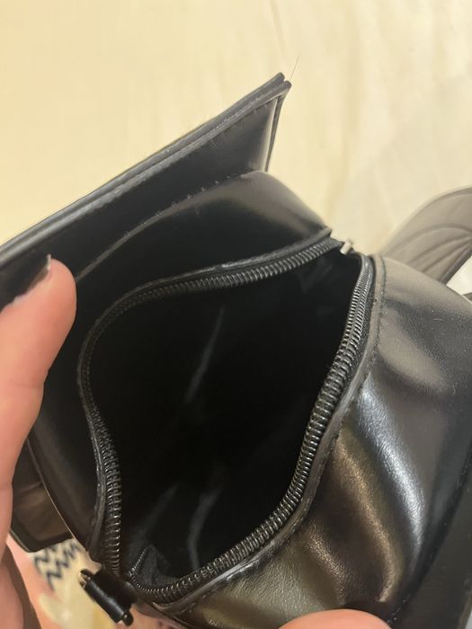 малка чанта с крила