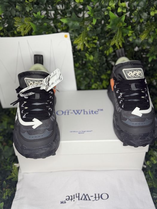 Adidași/Sneakers Off white odsy black and white