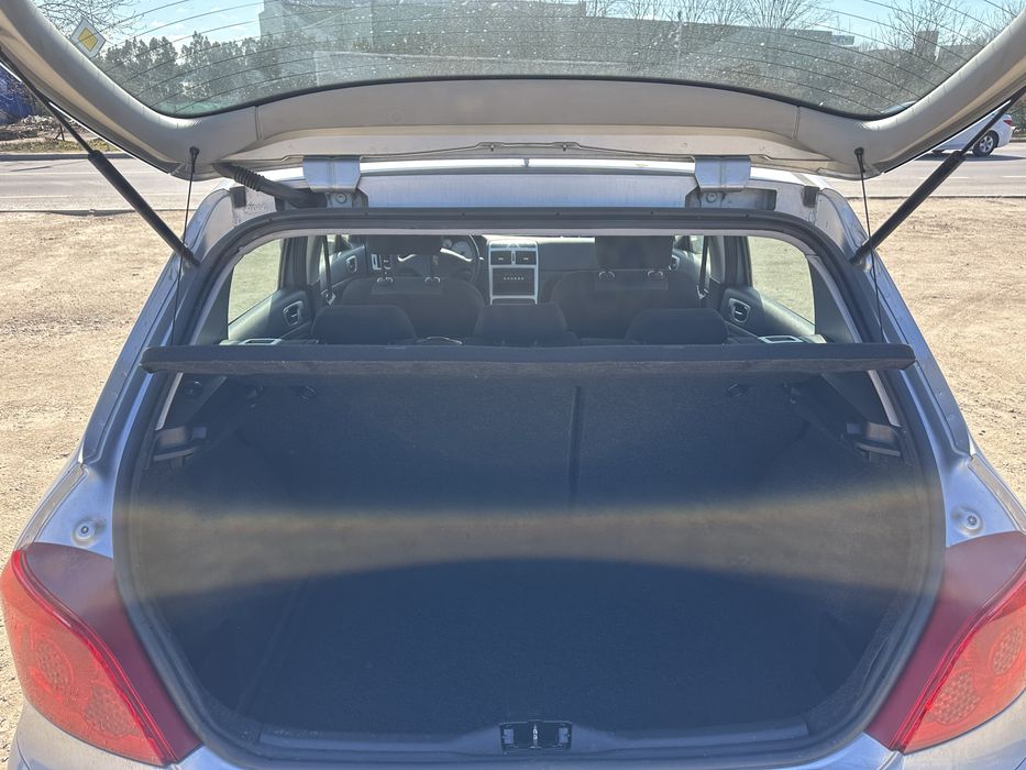 Кора за багажник за Пежо 307 хечбег