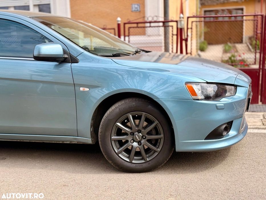 Mitsubishi Lancer 2.0 DI-D Invite