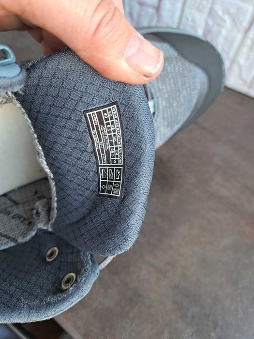 мъжки зимни обувки,боти,туристически,ном40,KEEN