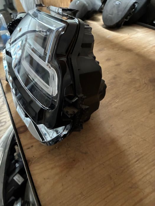 Десен Фар фарове Land Rover Range Rover Velar Рейнж Ровър Full LED