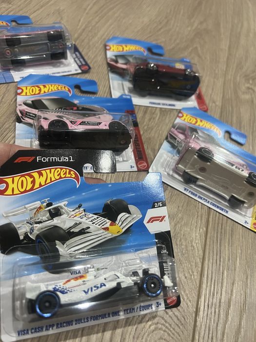 Hot wheels ferrari the simpsons car rs6