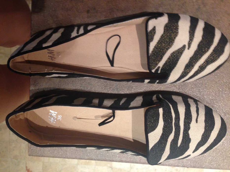 Продавам дамски боти и обувки