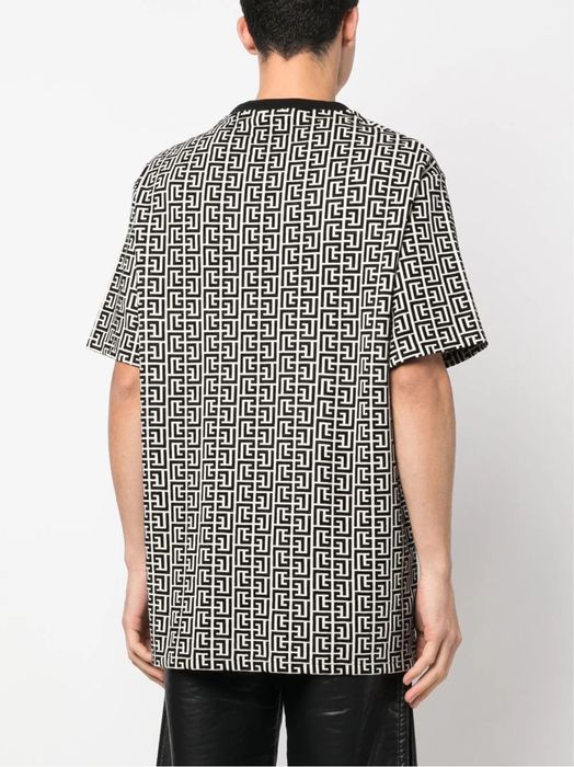 Balmain monogram тениска ОРИГИНАЛНА!!