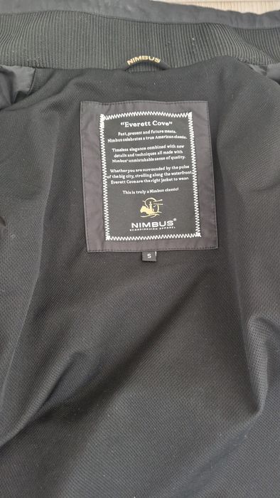 Geaca Nimbus  marimea S ideala pt copii