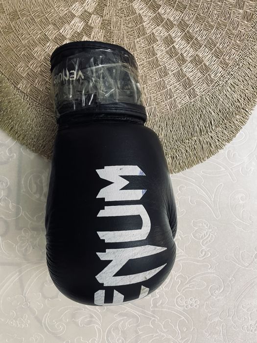 бокс петчатка venum