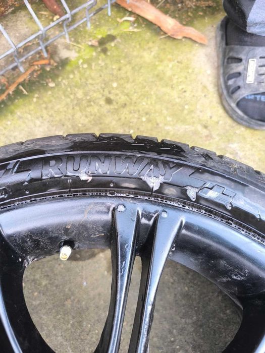 cauciuc anvelopa vara Runway Enduro Sport 255 35 R18