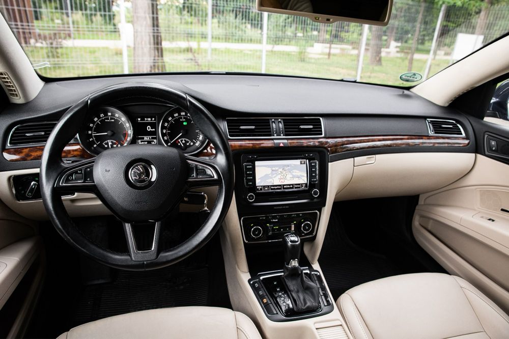 SKODA Superb 2015 — imagine 5